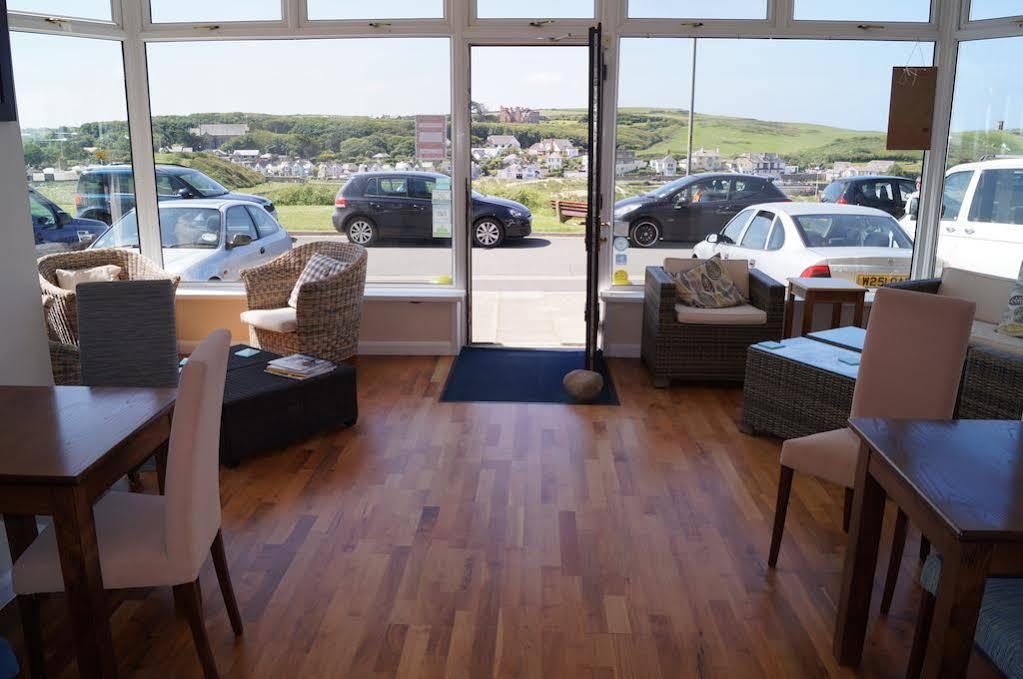 ביוד The Edgcumbe Hotel & Deck Restaurant מראה חיצוני תמונה